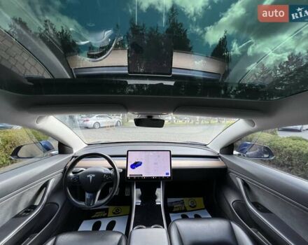 Тесла Модель 3 2019 у Львові на Automoto.ua Синій Тесла Модель 3, об'ємом двигуна 0 л та пробігом 130 тис. км за 16700 $, фото 11 на Automoto.ua