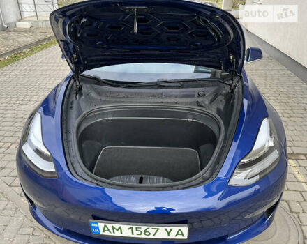 Синий Тесла Модель 3, объемом двигателя 0 л и пробегом 58 тыс. км за 24900 $, фото 14 на Automoto.ua
