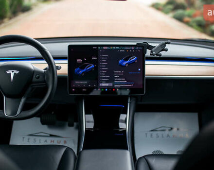 Синій Тесла Модель 3, об'ємом двигуна 0 л та пробігом 77 тис. км за 19999 $, фото 34 на Automoto.ua