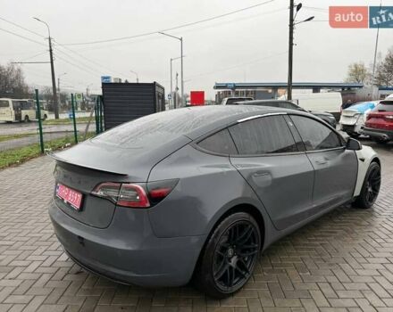 Синій Тесла Модель 3, об'ємом двигуна 0 л та пробігом 129 тис. км за 11700 $, фото 4 на Automoto.ua