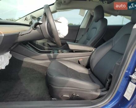 Синій Тесла Модель 3, об'ємом двигуна 0 л та пробігом 120 тис. км за 11700 $, фото 3 на Automoto.ua