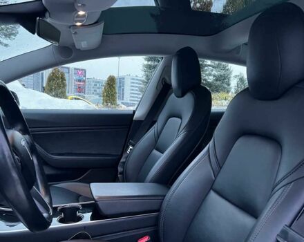 Синій Тесла Модель 3, об'ємом двигуна 0 л та пробігом 151 тис. км за 17850 $, фото 8 на Automoto.ua