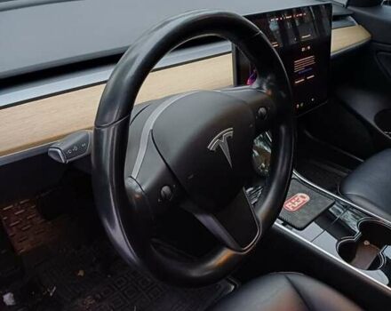 Синій Тесла Модель 3, об'ємом двигуна 0 л та пробігом 122 тис. км за 19800 $, фото 17 на Automoto.ua