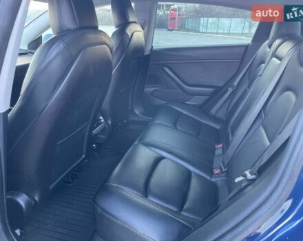 Синий Тесла Модель 3, объемом двигателя 0 л и пробегом 183 тыс. км за 14500 $, фото 14 на Automoto.ua