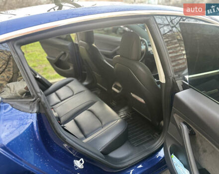 Синий Тесла Модель 3, объемом двигателя 0 л и пробегом 120 тыс. км за 17450 $, фото 6 на Automoto.ua