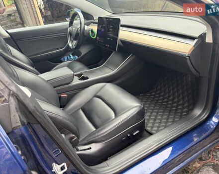 Синій Тесла Модель 3, об'ємом двигуна 0 л та пробігом 187 тис. км за 17000 $, фото 10 на Automoto.ua