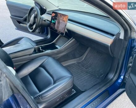 Синий Тесла Модель 3, объемом двигателя 0 л и пробегом 183 тыс. км за 14500 $, фото 19 на Automoto.ua