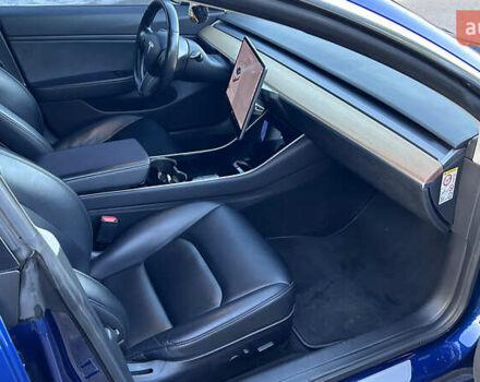 Синій Тесла Модель 3, об'ємом двигуна 0 л та пробігом 190 тис. км за 17200 $, фото 27 на Automoto.ua