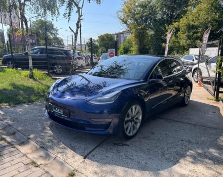 Синий Тесла Модель 3, объемом двигателя 0 л и пробегом 55 тыс. км за 19000 $, фото 2 на Automoto.ua