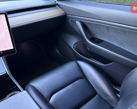 Синій Тесла Модель 3, об'ємом двигуна 0 л та пробігом 190 тис. км за 16900 $, фото 27 на Automoto.ua