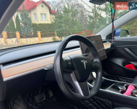 Синий Тесла Модель 3, объемом двигателя 0 л и пробегом 100 тыс. км за 25000 $, фото 39 на Automoto.ua