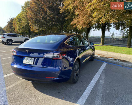 Тесла Модель 3 2019 в Днепре (Днепропетровске) на Automoto.ua Синий Тесла Модель 3, объемом двигателя 0 л и пробегом 95 тыс. км за 18300 $, фото 4 на Automoto.ua
