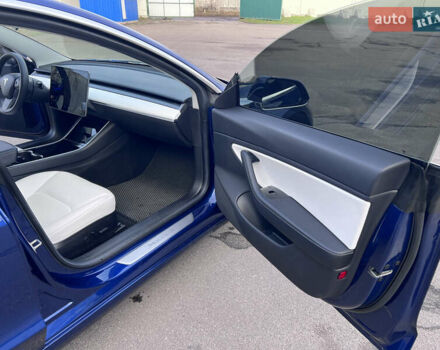 Синий Тесла Модель 3, объемом двигателя 0 л и пробегом 115 тыс. км за 14800 $, фото 23 на Automoto.ua