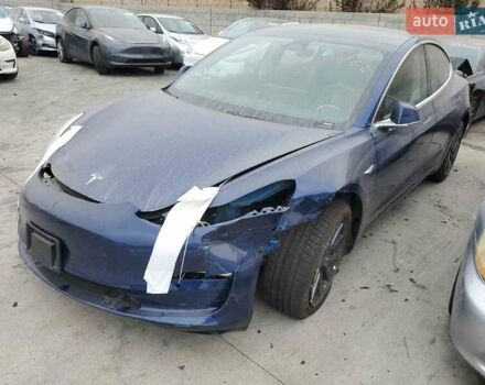 Синий Тесла Модель 3, объемом двигателя 0 л и пробегом 83 тыс. км за 16500 $, фото 11 на Automoto.ua