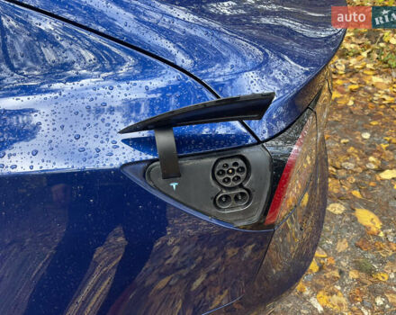 Синій Тесла Модель 3, об'ємом двигуна 0 л та пробігом 130 тис. км за 17000 $, фото 14 на Automoto.ua