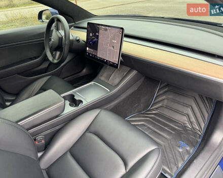 Синий Тесла Модель 3, объемом двигателя 0 л и пробегом 64 тыс. км за 19900 $, фото 28 на Automoto.ua