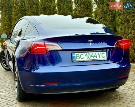 Синій Тесла Модель 3, об'ємом двигуна 0 л та пробігом 135 тис. км за 15800 $, фото 21 на Automoto.ua