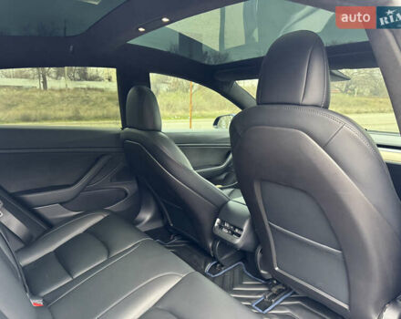 Синий Тесла Модель 3, объемом двигателя 0 л и пробегом 64 тыс. км за 19900 $, фото 24 на Automoto.ua