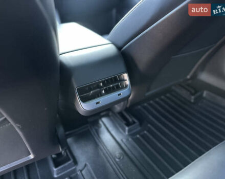 Синий Тесла Модель 3, объемом двигателя 0 л и пробегом 71 тыс. км за 17500 $, фото 96 на Automoto.ua