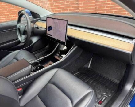 Синий Тесла Модель 3, объемом двигателя 0 л и пробегом 56 тыс. км за 13000 $, фото 15 на Automoto.ua