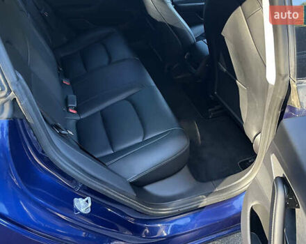 Синий Тесла Модель 3, объемом двигателя 0 л и пробегом 62 тыс. км за 13900 $, фото 17 на Automoto.ua