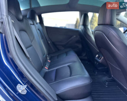 Синий Тесла Модель 3, объемом двигателя 0 л и пробегом 71 тыс. км за 17500 $, фото 85 на Automoto.ua