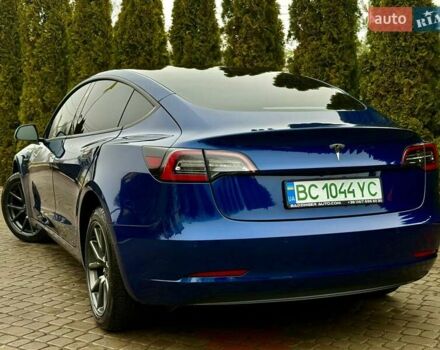 Синій Тесла Модель 3, об'ємом двигуна 0 л та пробігом 135 тис. км за 15800 $, фото 20 на Automoto.ua