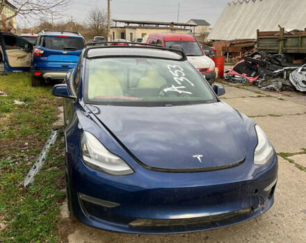 Синий Тесла Модель 3, объемом двигателя 0 л и пробегом 105 тыс. км за 19999 $, фото 4 на Automoto.ua