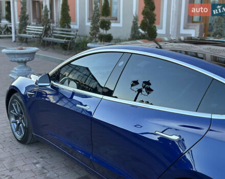 Синий Тесла Модель 3, объемом двигателя 0 л и пробегом 71 тыс. км за 17500 $, фото 34 на Automoto.ua