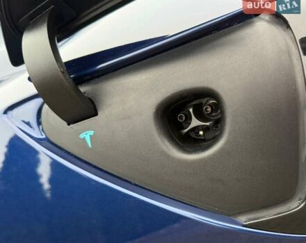 Синій Тесла Модель 3, об'ємом двигуна 0 л та пробігом 135 тис. км за 15800 $, фото 44 на Automoto.ua