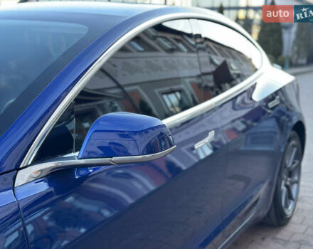 Синий Тесла Модель 3, объемом двигателя 0 л и пробегом 71 тыс. км за 17500 $, фото 6 на Automoto.ua