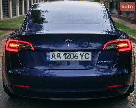 Тесла Модель 3 2020 в Киеве на Automoto.ua Синий Тесла Модель 3, объемом двигателя 0 л и пробегом 137 тыс. км за 20000 $, фото 5 на Automoto.ua