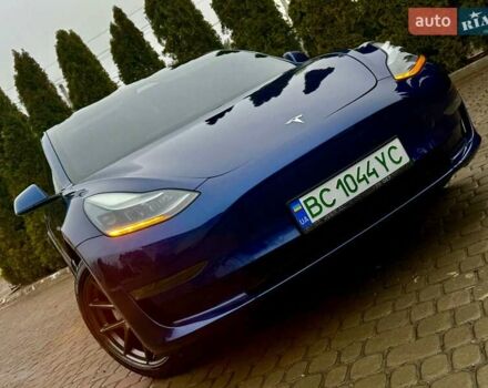 Синій Тесла Модель 3, об'ємом двигуна 0 л та пробігом 135 тис. км за 15800 $, фото 7 на Automoto.ua