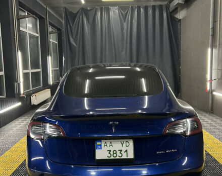 Синий Тесла Модель 3, объемом двигателя 0 л и пробегом 204 тыс. км за 15500 $, фото 4 на Automoto.ua