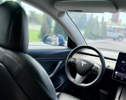 Тесла Модель 3 2020 в Харькове на Automoto.ua Синий Тесла Модель 3, объемом двигателя 0 л и пробегом 84 тыс. км за 20500 $, фото 64 на Automoto.ua