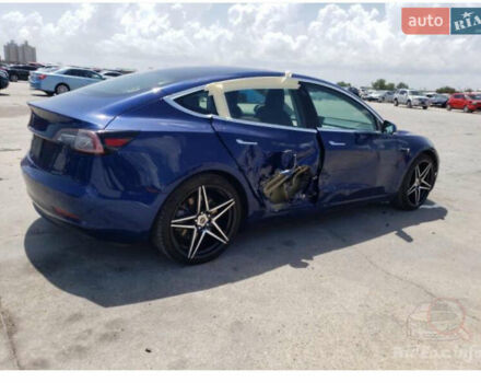 Синій Тесла Модель 3, об'ємом двигуна 0 л та пробігом 140 тис. км за 16700 $, фото 1 на Automoto.ua