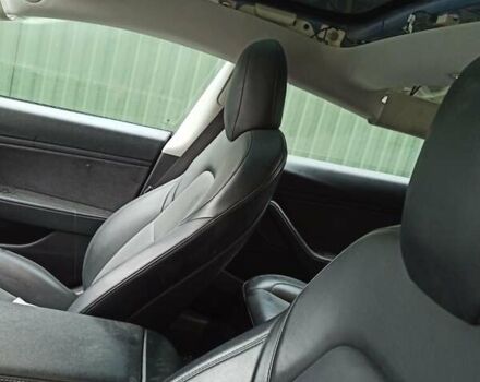 Синий Тесла Модель 3, объемом двигателя 0 л и пробегом 181 тыс. км за 11900 $, фото 6 на Automoto.ua