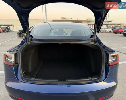 Синий Тесла Модель 3, объемом двигателя 0 л и пробегом 80 тыс. км за 23000 $, фото 13 на Automoto.ua