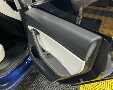 Синий Тесла Модель 3, объемом двигателя 0 л и пробегом 204 тыс. км за 15500 $, фото 16 на Automoto.ua