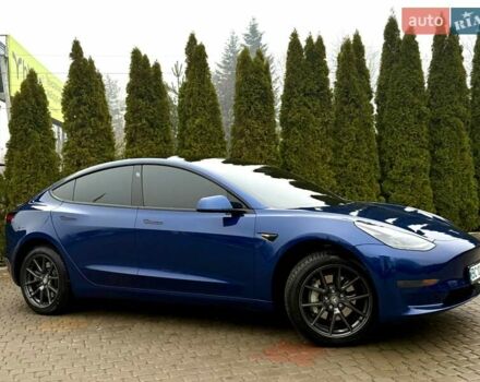 Синій Тесла Модель 3, об'ємом двигуна 0 л та пробігом 135 тис. км за 15800 $, фото 6 на Automoto.ua