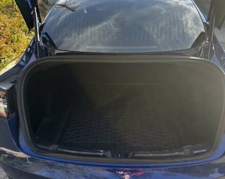 Тесла Модель 3 2020 у Кам'янське (Дніпродзержинськ) на Automoto.ua Синій Тесла Модель 3, об'ємом двигуна 0 л та пробігом 82 тис. км за 20000 $, фото 17 на Automoto.ua