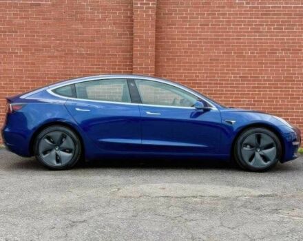 Синий Тесла Модель 3, объемом двигателя 0 л и пробегом 56 тыс. км за 13000 $, фото 3 на Automoto.ua