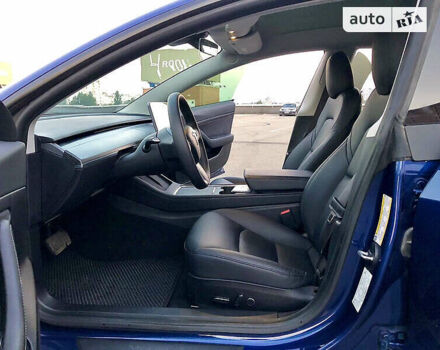 Синий Тесла Модель 3, объемом двигателя 0 л и пробегом 17 тыс. км за 33700 $, фото 14 на Automoto.ua