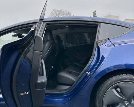 Синий Тесла Модель 3, объемом двигателя 0 л и пробегом 93 тыс. км за 20700 $, фото 19 на Automoto.ua