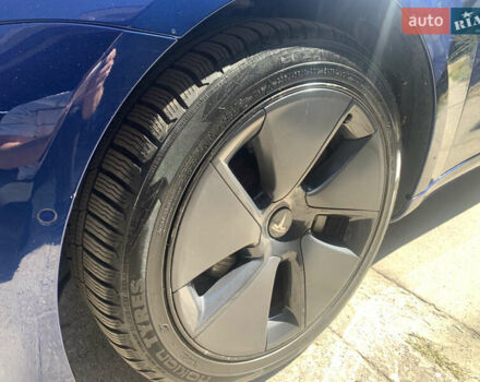 Синий Тесла Модель 3, объемом двигателя 0 л и пробегом 101 тыс. км за 20900 $, фото 15 на Automoto.ua