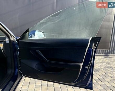 Синий Тесла Модель 3, объемом двигателя 0 л и пробегом 55 тыс. км за 13900 $, фото 21 на Automoto.ua