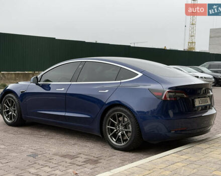 Синій Тесла Модель 3, об'ємом двигуна 0 л та пробігом 62 тис. км за 16990 $, фото 4 на Automoto.ua