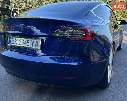 Синий Тесла Модель 3, объемом двигателя 0 л и пробегом 62 тыс. км за 13900 $, фото 10 на Automoto.ua