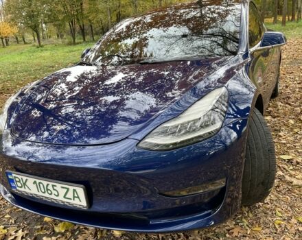 Синій Тесла Модель 3, об'ємом двигуна 0 л та пробігом 63 тис. км за 21500 $, фото 10 на Automoto.ua