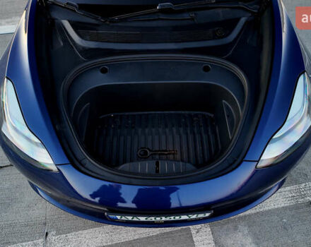 Синий Тесла Модель 3, объемом двигателя 0 л и пробегом 80 тыс. км за 23000 $, фото 14 на Automoto.ua